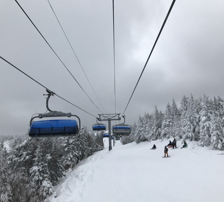 mount-snow-ski-snowboard-school-photo